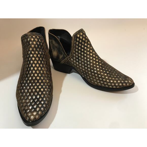 Musse & Cloud Netflix Leather Laser Cut Ankle Boots 10 Athropologie - Picture 4 of 10